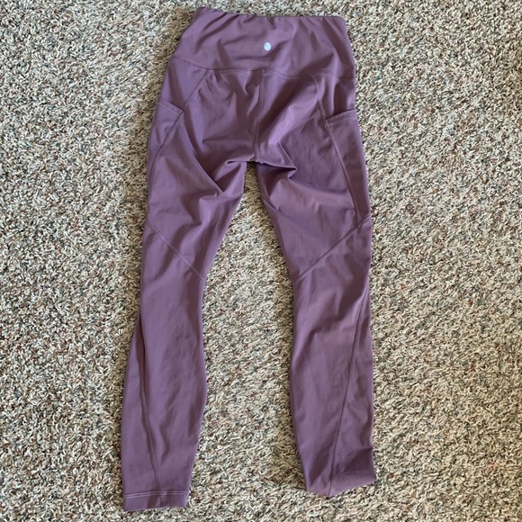 Yogalicious LUX capri with side pockets - Picture 3 of 3